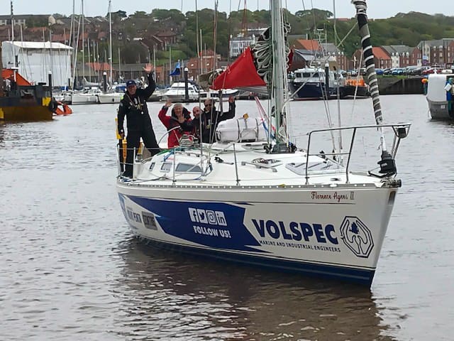 yachting sailing courses uk